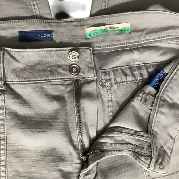 Pilcro Anthropologie Plus Womens Gray Distressed Jeans The Wanderer Size 18W NWT - Picture 7 of 7
